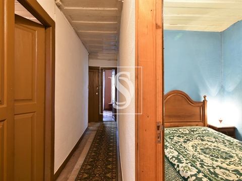 Moradia para Restaurar T6