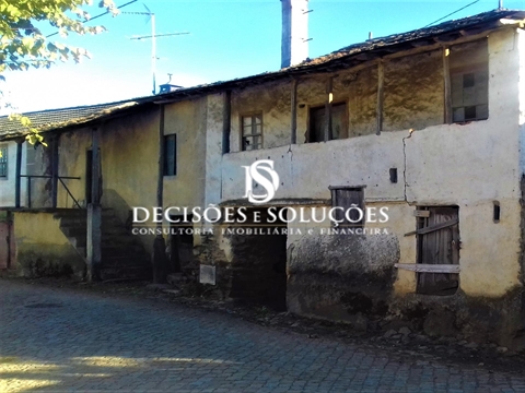 Detached house to restore T4