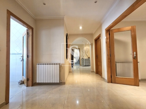 Apartamento T4
